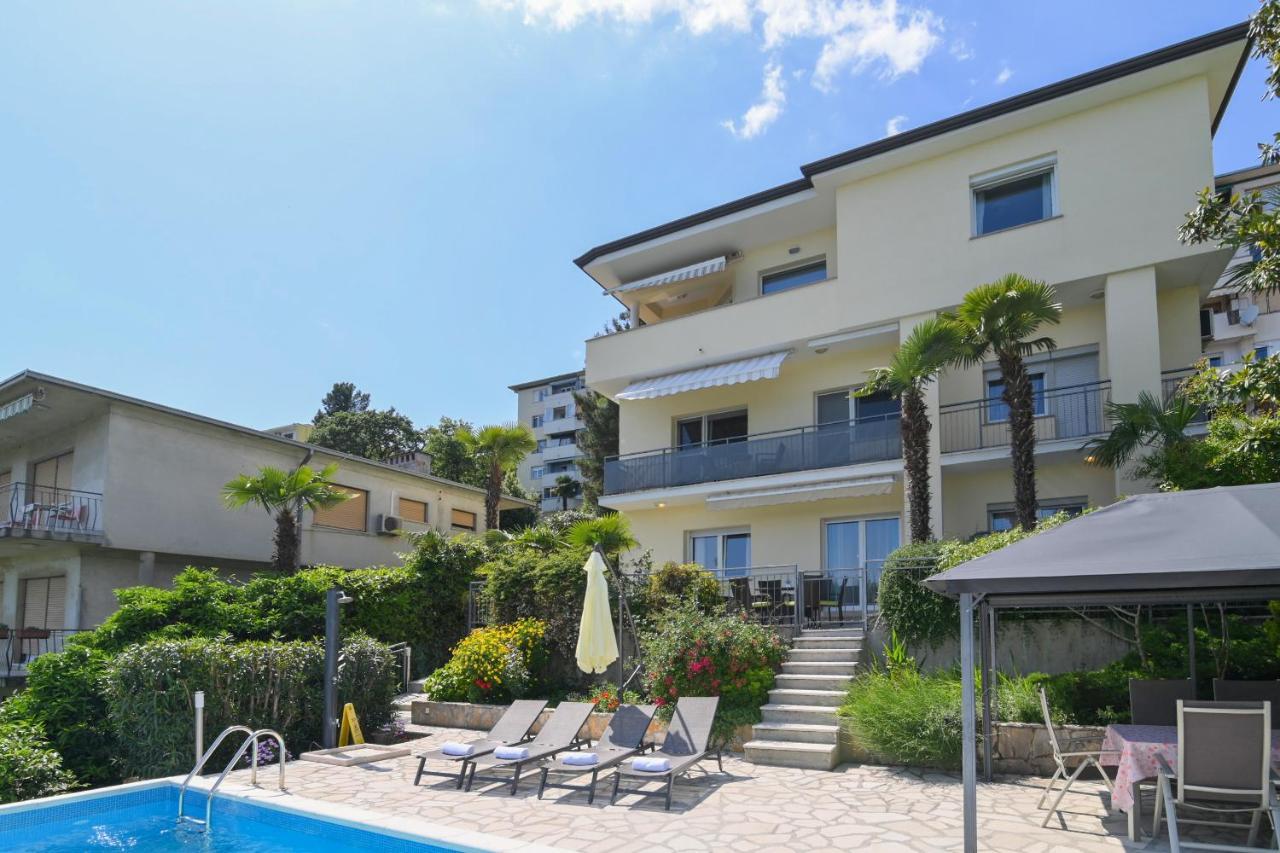 Apartment Grozic Opatija - A2 外观 照片